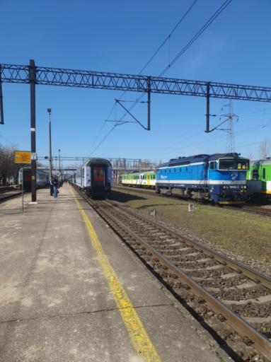 CD 754 Nurek during shunting